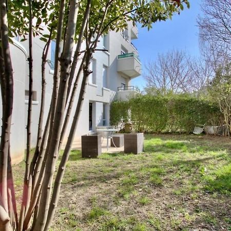 Studio Spacieux Avec Terrasse Et Parking วีรี-ชาตีญง ภายนอก รูปภาพ