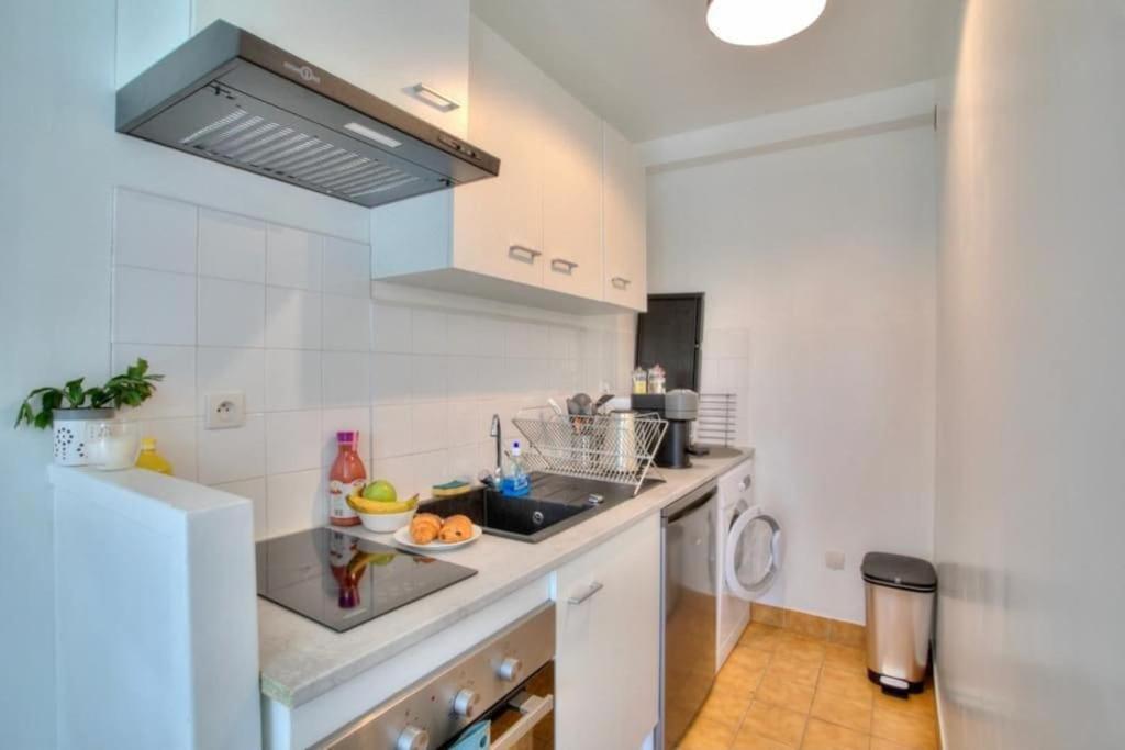 Studio Spacieux Avec Terrasse Et Parking วีรี-ชาตีญง ภายนอก รูปภาพ